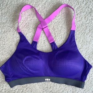 Victoria Sport sports bra
